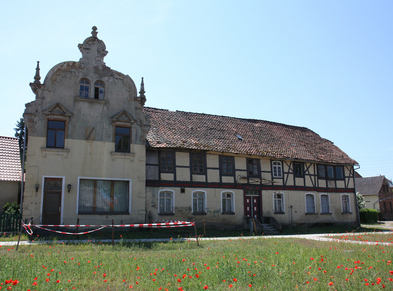 Vorderansicht ehemaliger Gasthof