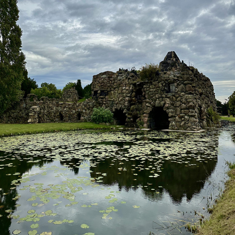 Insel Stein mit Haus